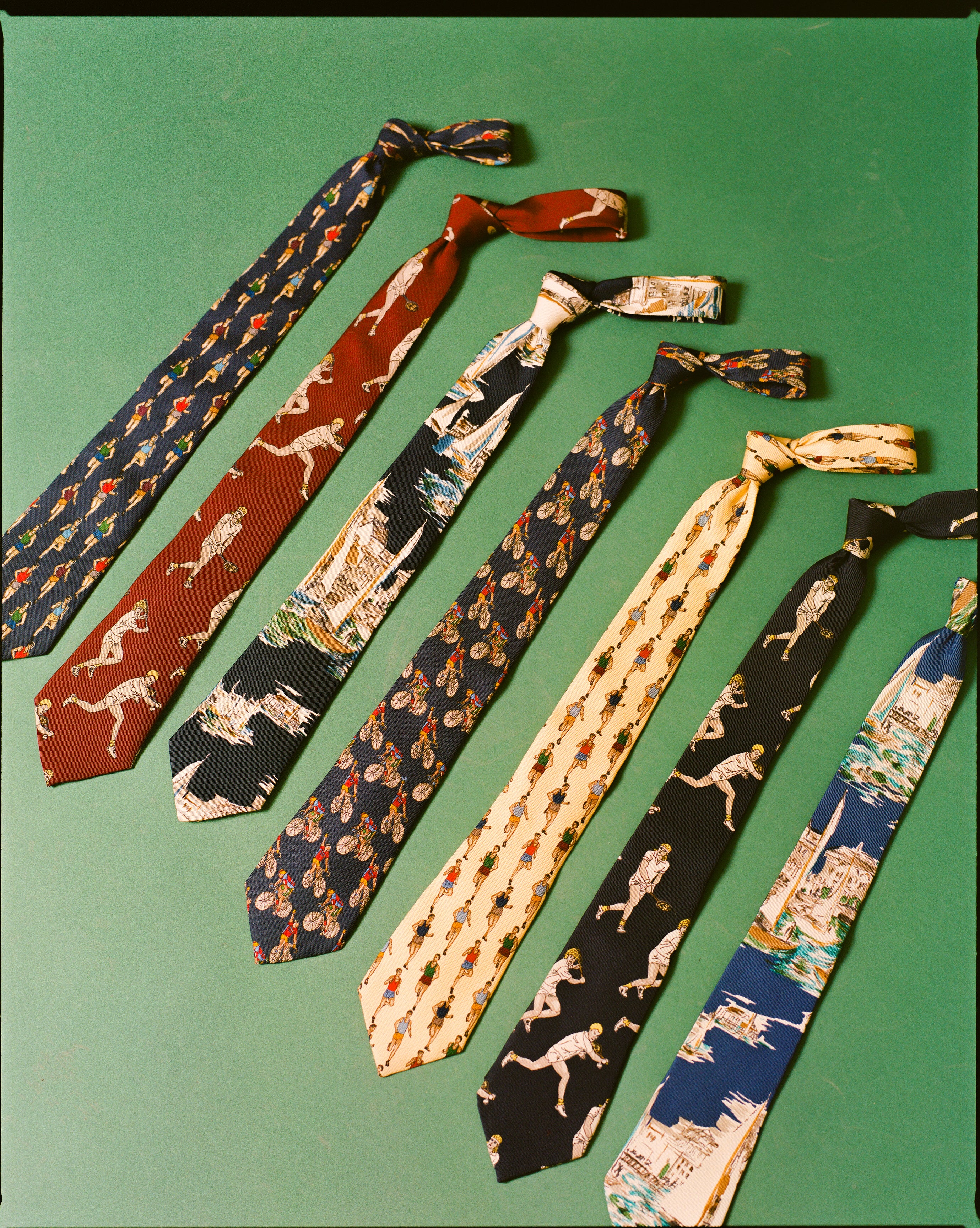 Made-in-USA Mister Mort Navy Tennis Tie