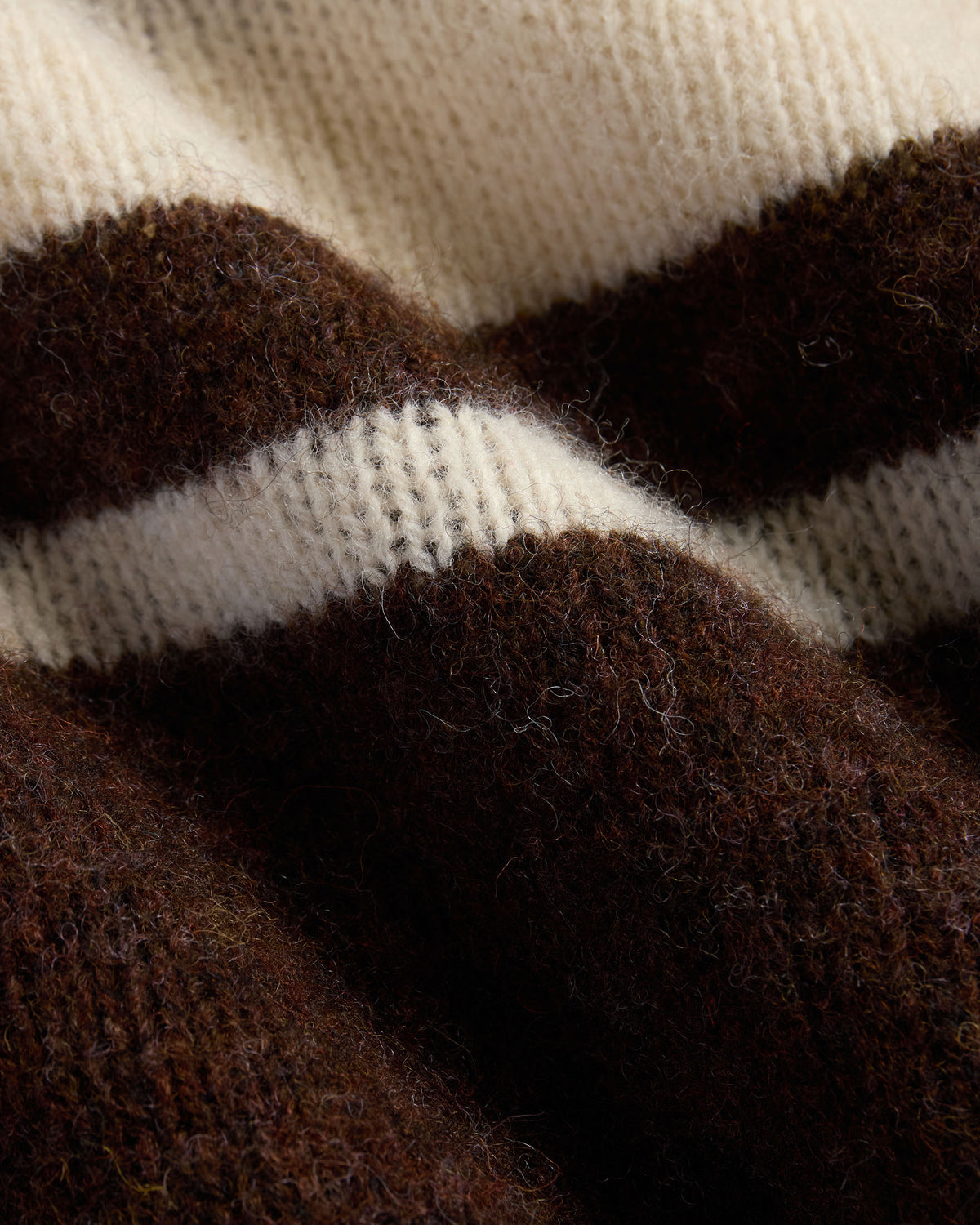 Made-in-Scotland Brown Chest Stripe Shaggy Dog Sweater - Trim Fit