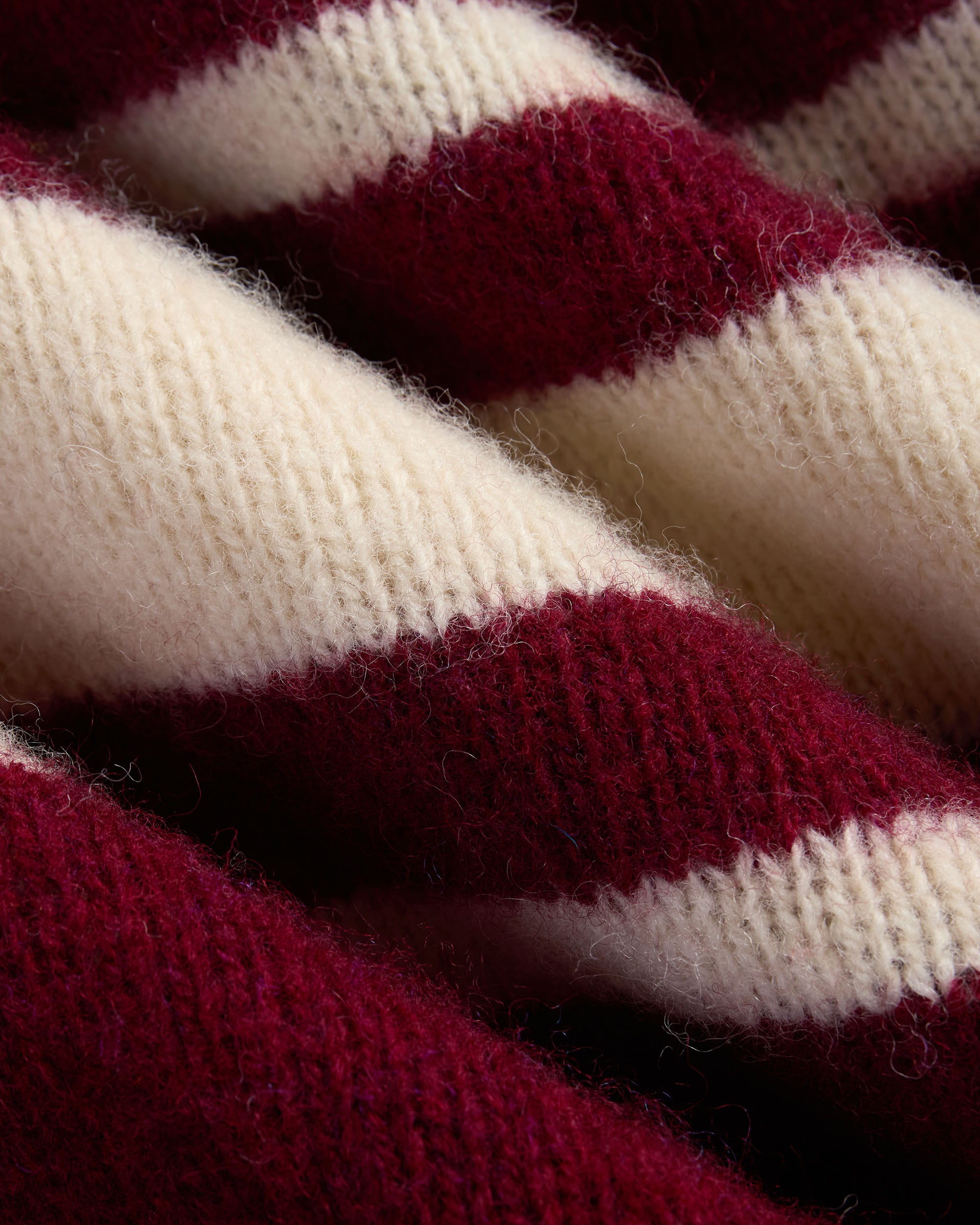 Made-in-Scotland Burgundy Chest Stripe Shaggy Dog Sweater - Trim Fit