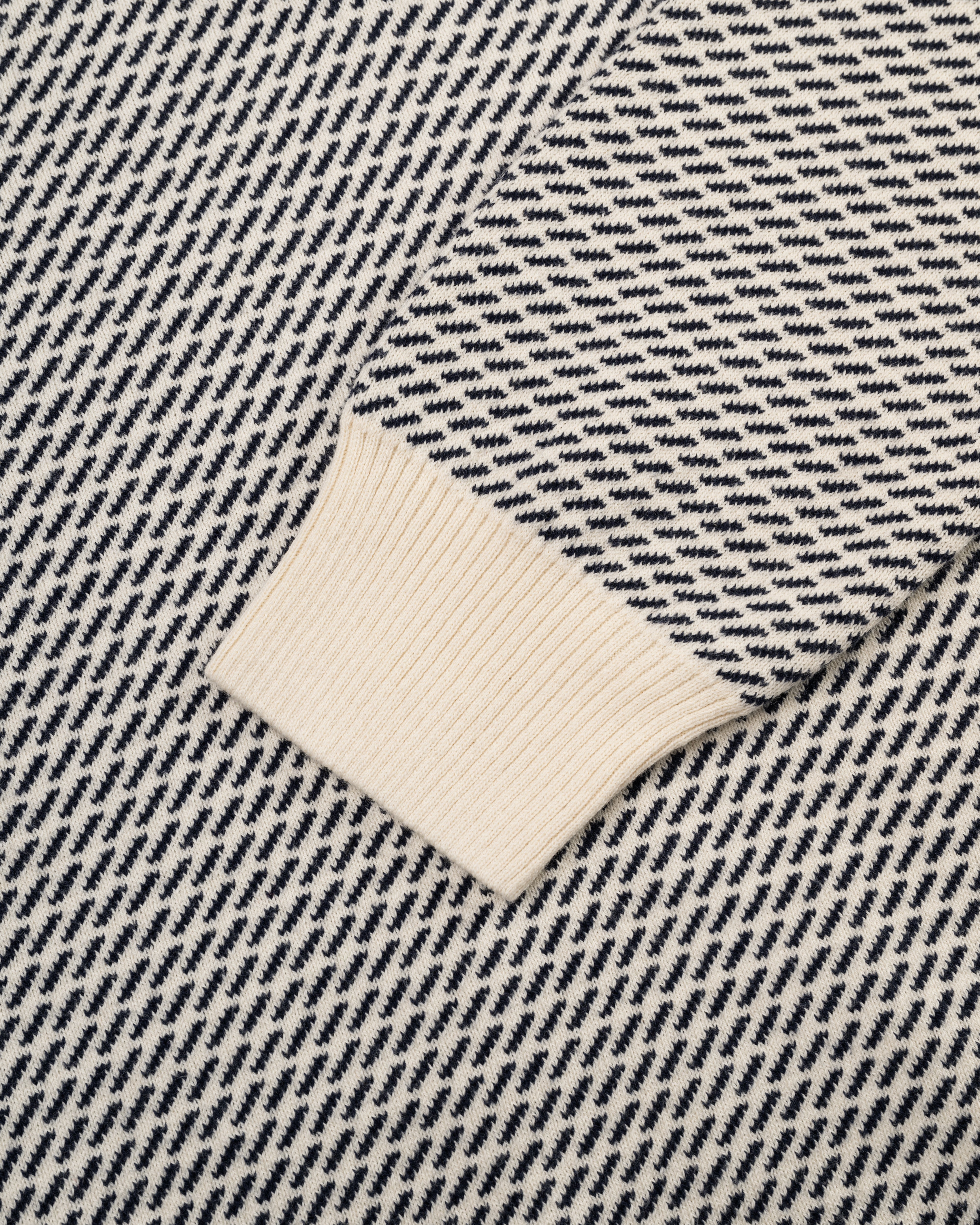 Tic Pattern Quarter Zip Sweater - Classic Fit