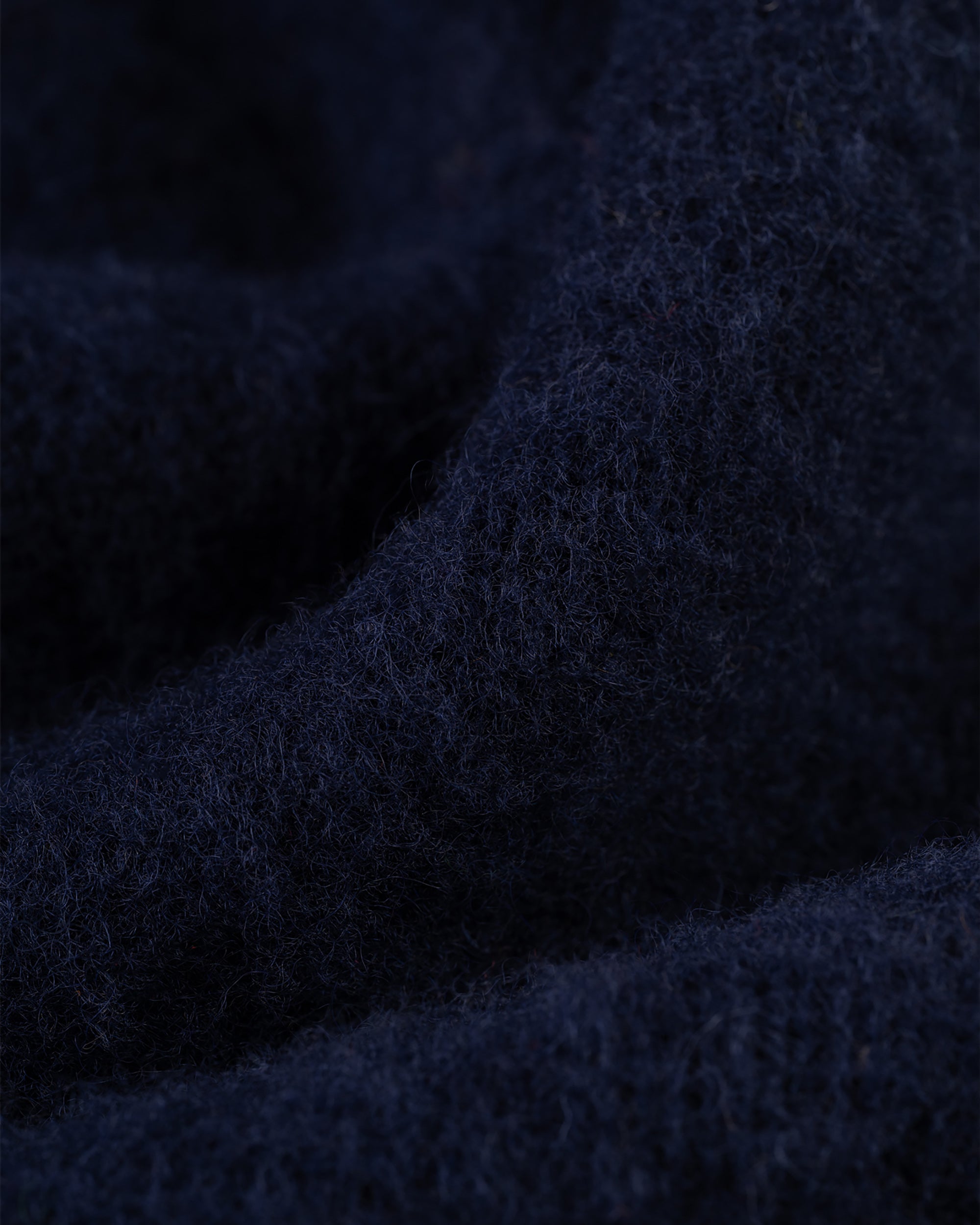 Made-in-Scotland Navy Shaggy Dog Sweater - Classic Fit