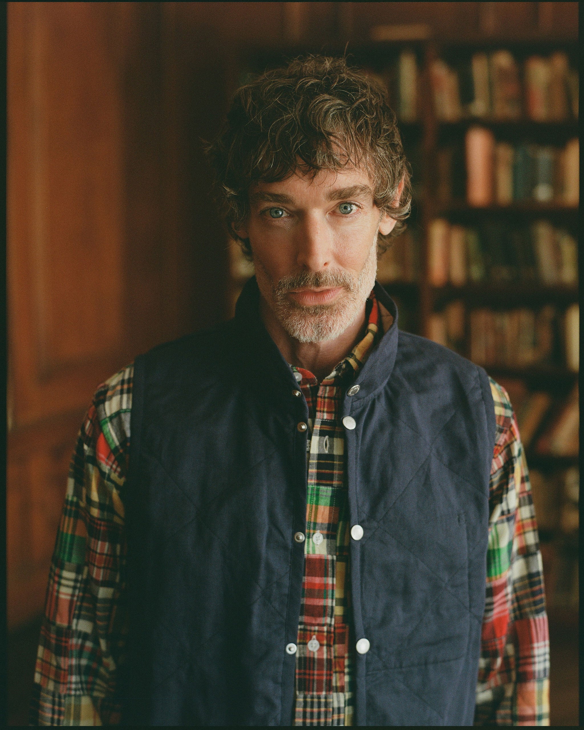 Made-in-England Lavenham Navy Mickfield Linen/Cotton Quilted Gilet