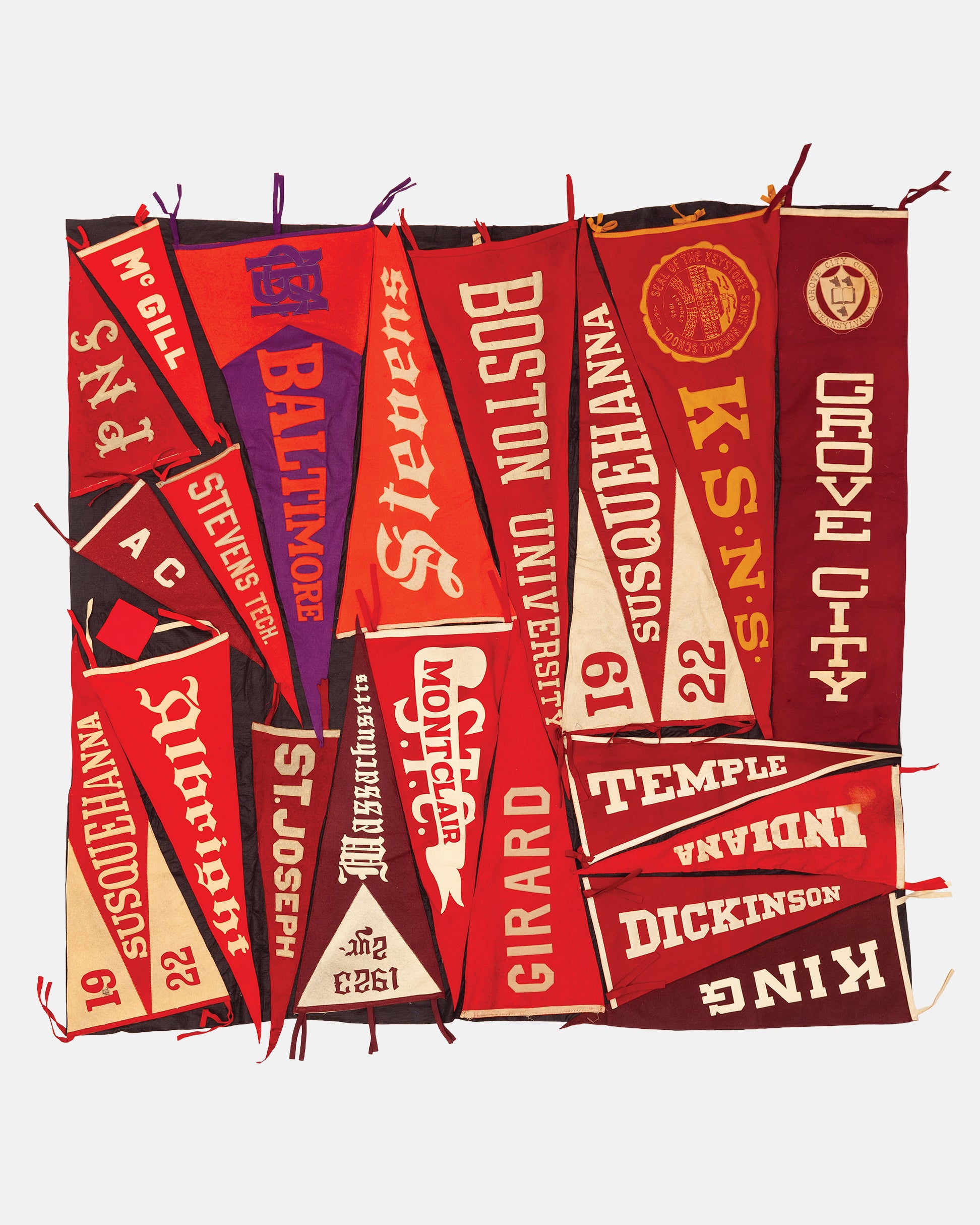 Vintage Pennant Quilt - Colleges #13
