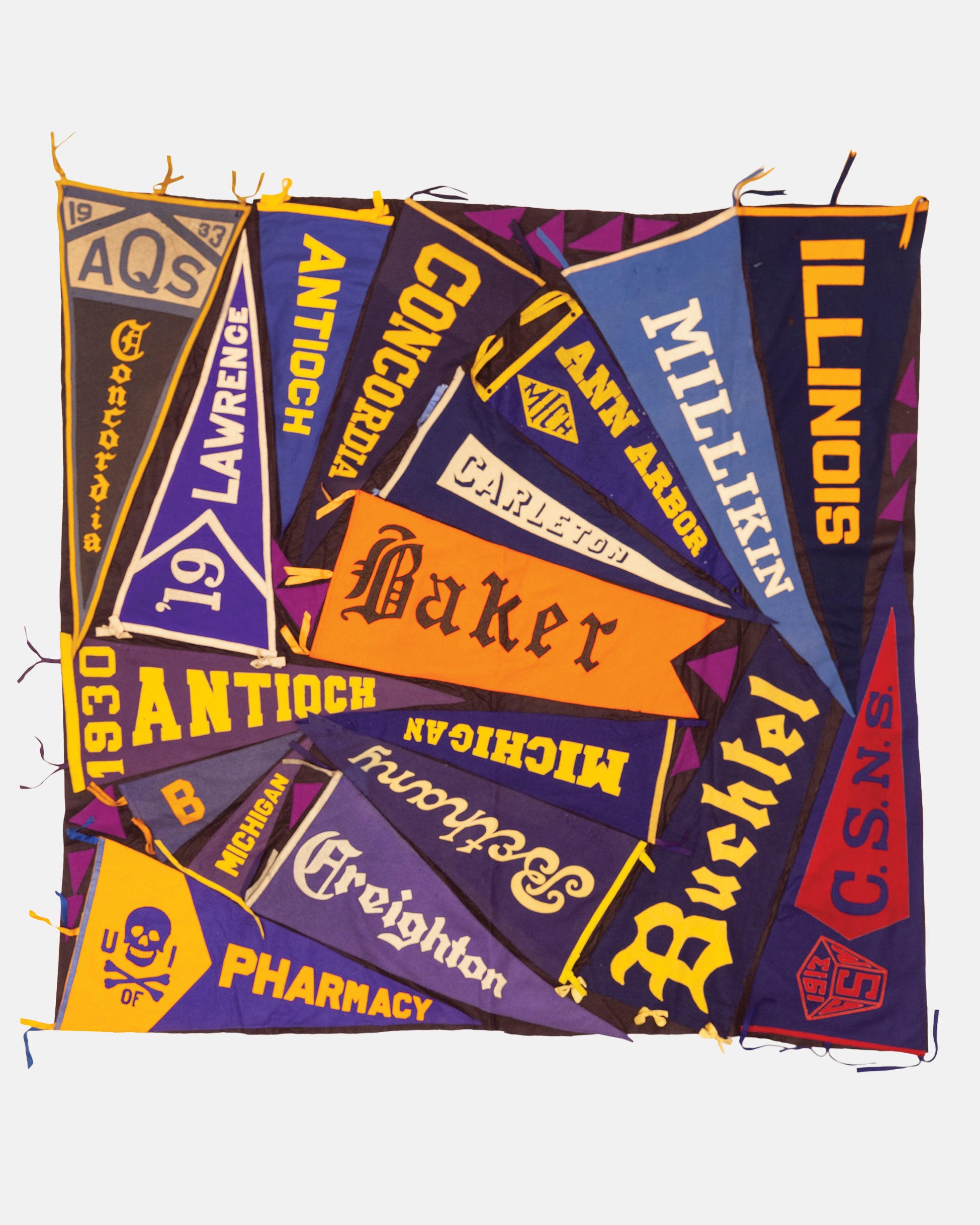 Vintage Pennant Quilt - Colleges #24