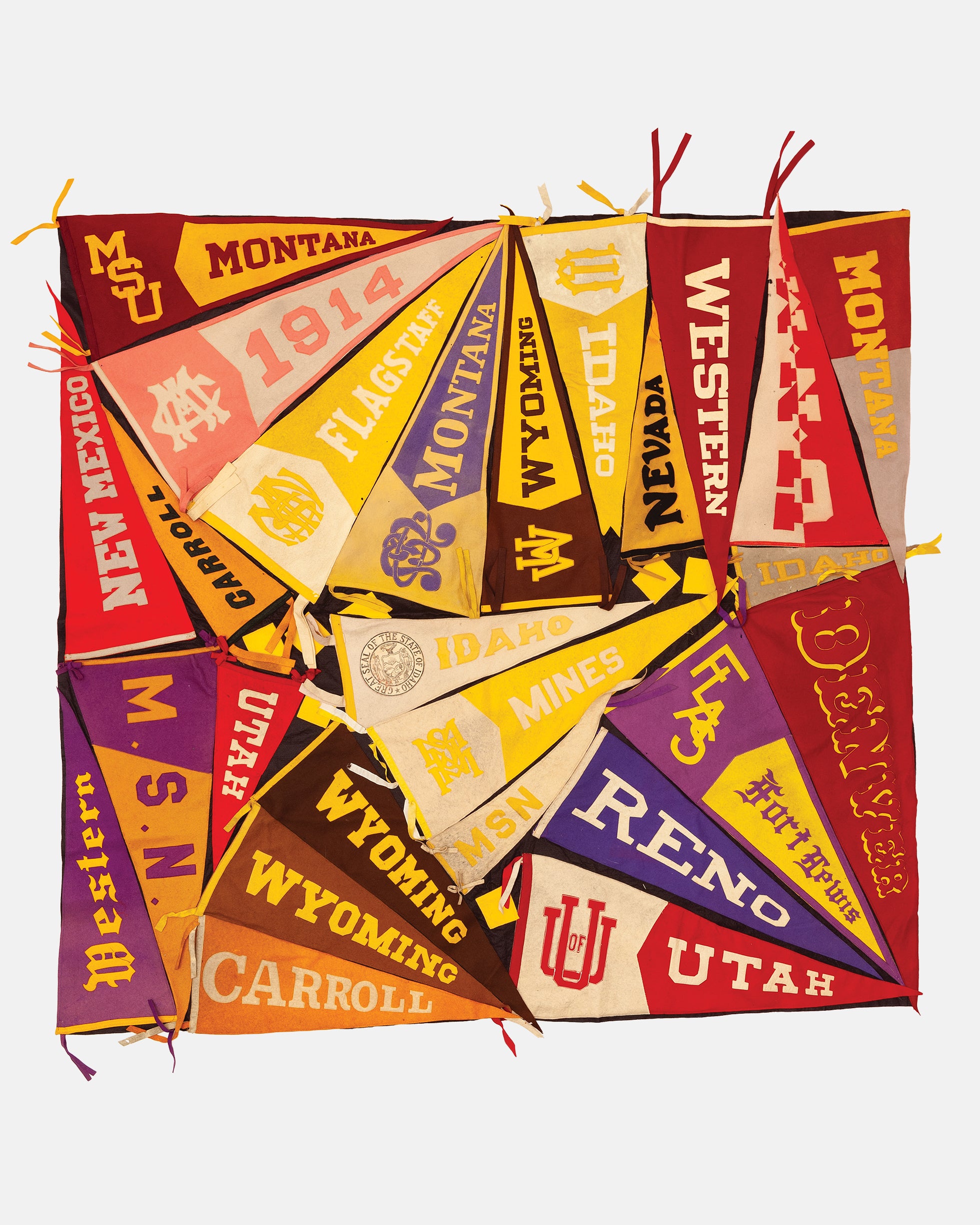 Vintage Pennant Quilt - Colleges #32