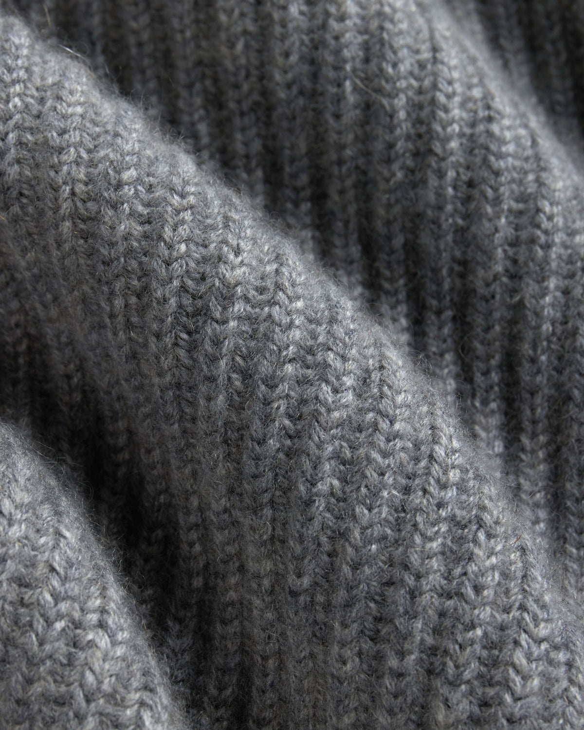 Made-in-Scotland Grey Cashmere Shawl Collar Cardigan