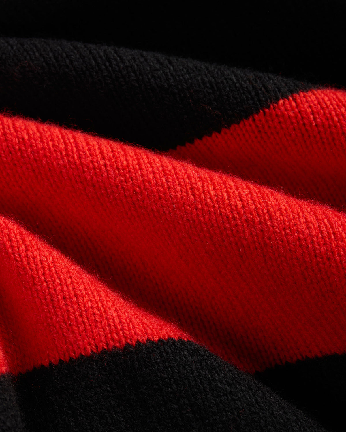 Made-in-Scotland Red & Black Rugby Sweater