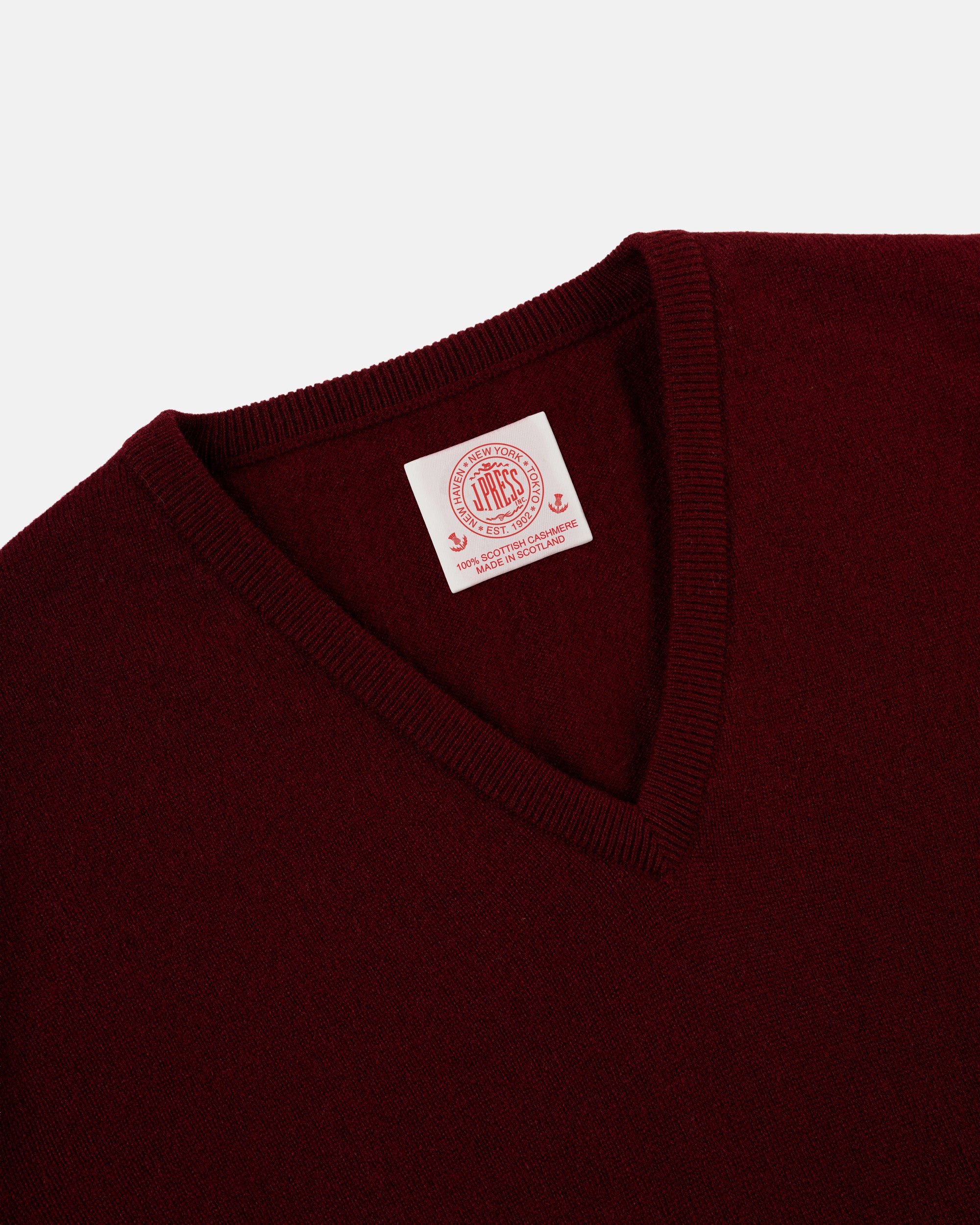 Made-in-Scotland Burgundy Cashmere V-neck Sweater
