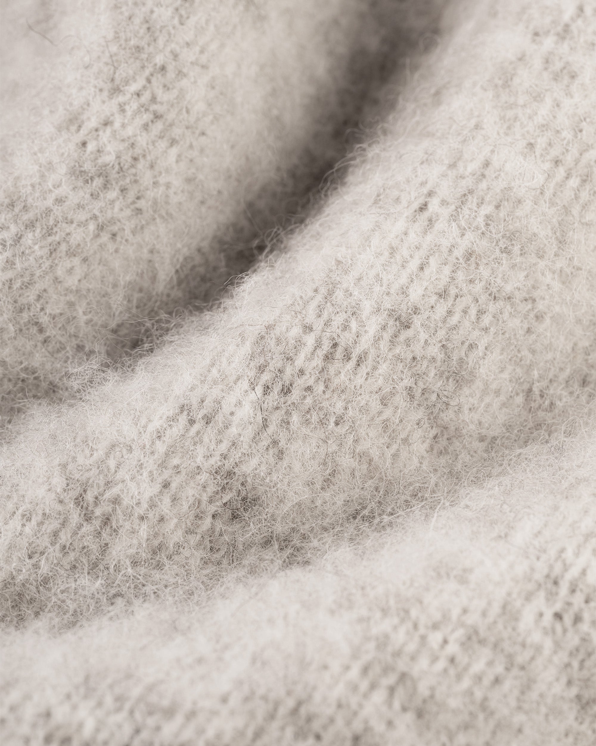 Shaggy Dog Sweater Light Grey - Classic Fit | Men's Sweaters