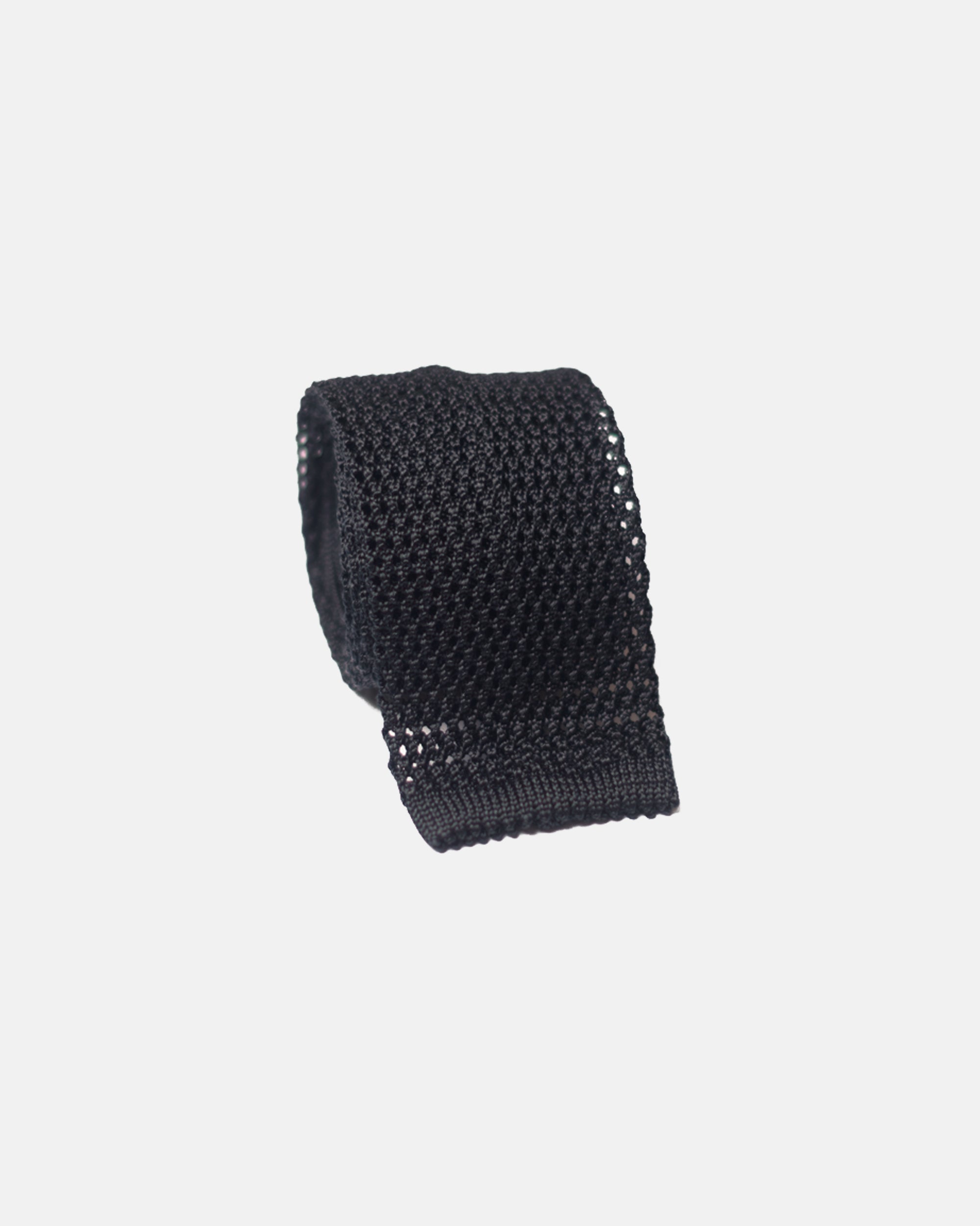 Made-in-Italy Black Solid Silk Knit Tie