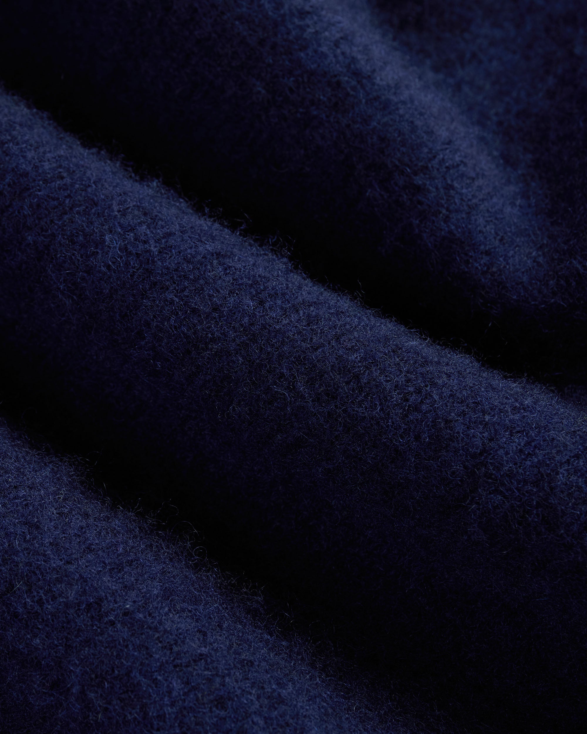 Made-in-Scotland Women's Navy Shaggy Dog Sweater