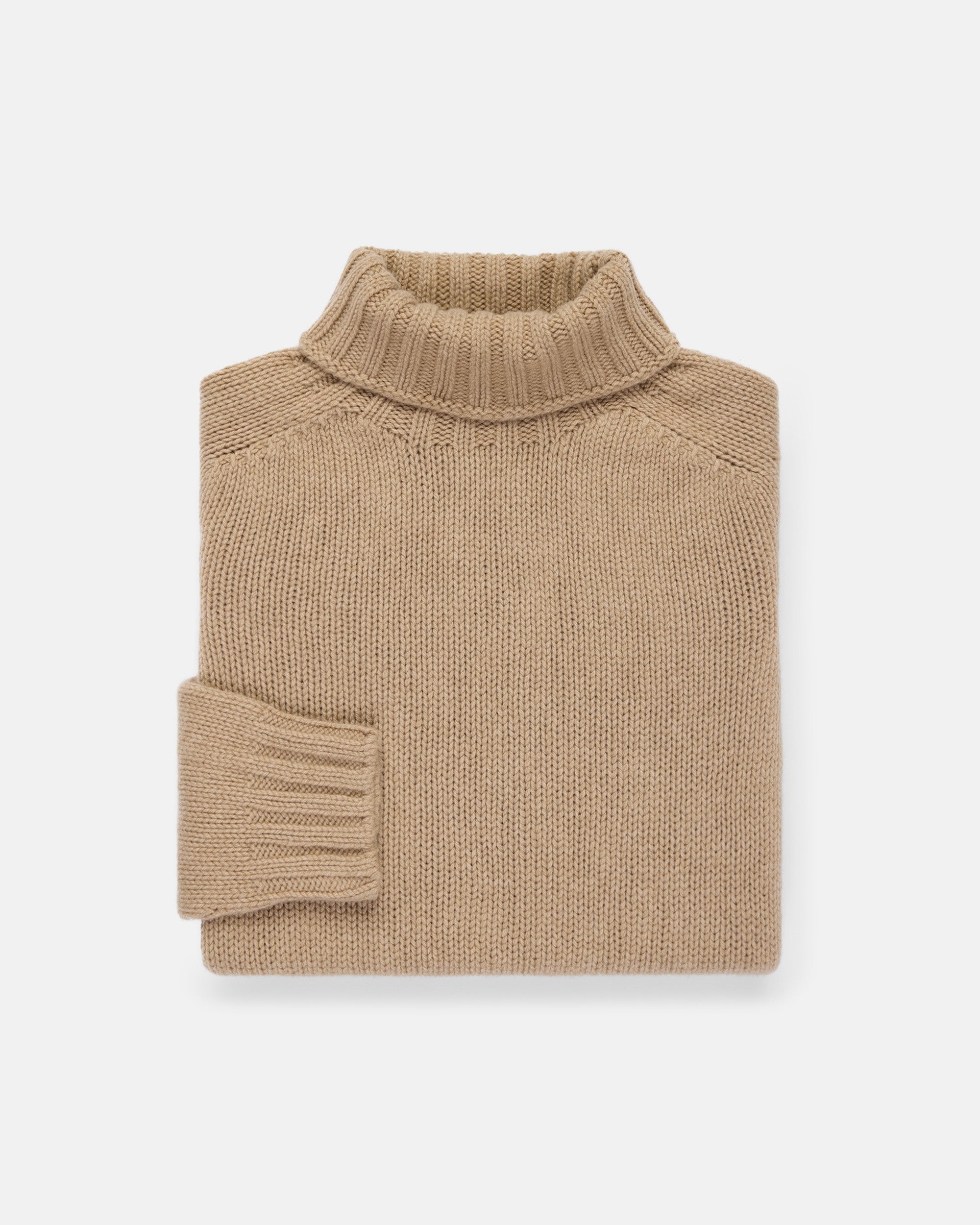 Made-in-Scotland Camel Lambswool Turtle Neck Sweater