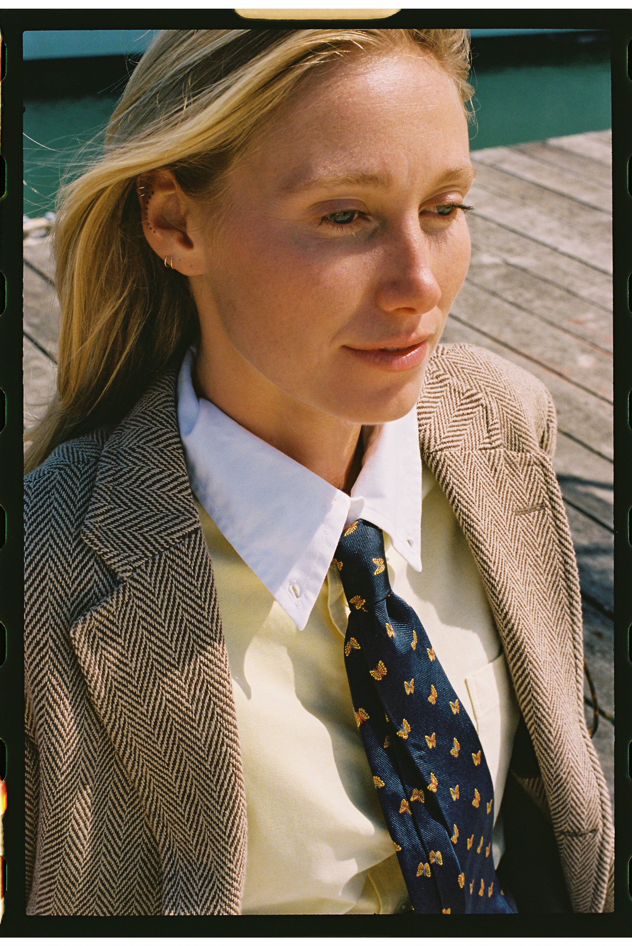 Made-in-UK Navy Butterflies Club Tie