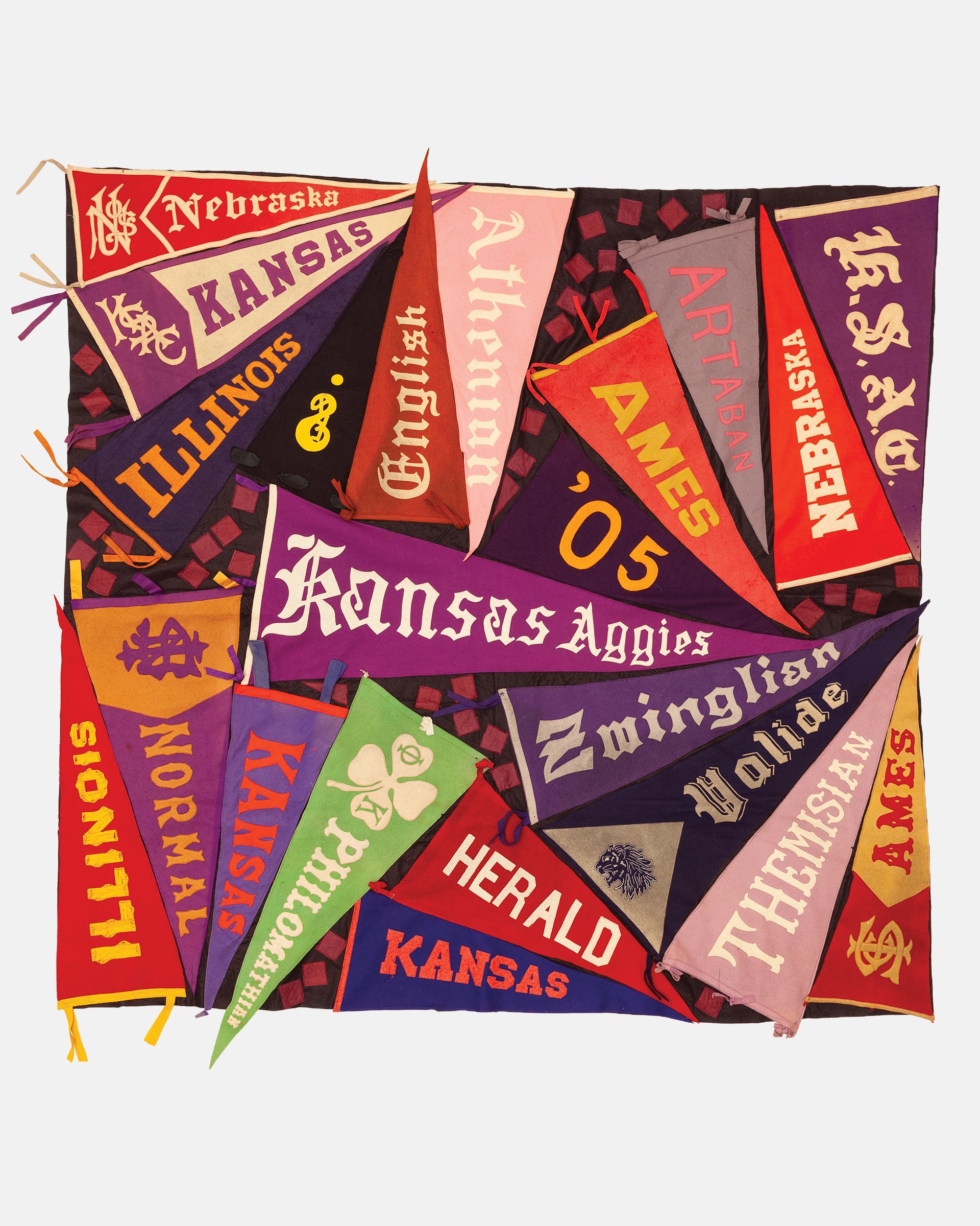 Vintage Pennant Quilt - Colleges #22