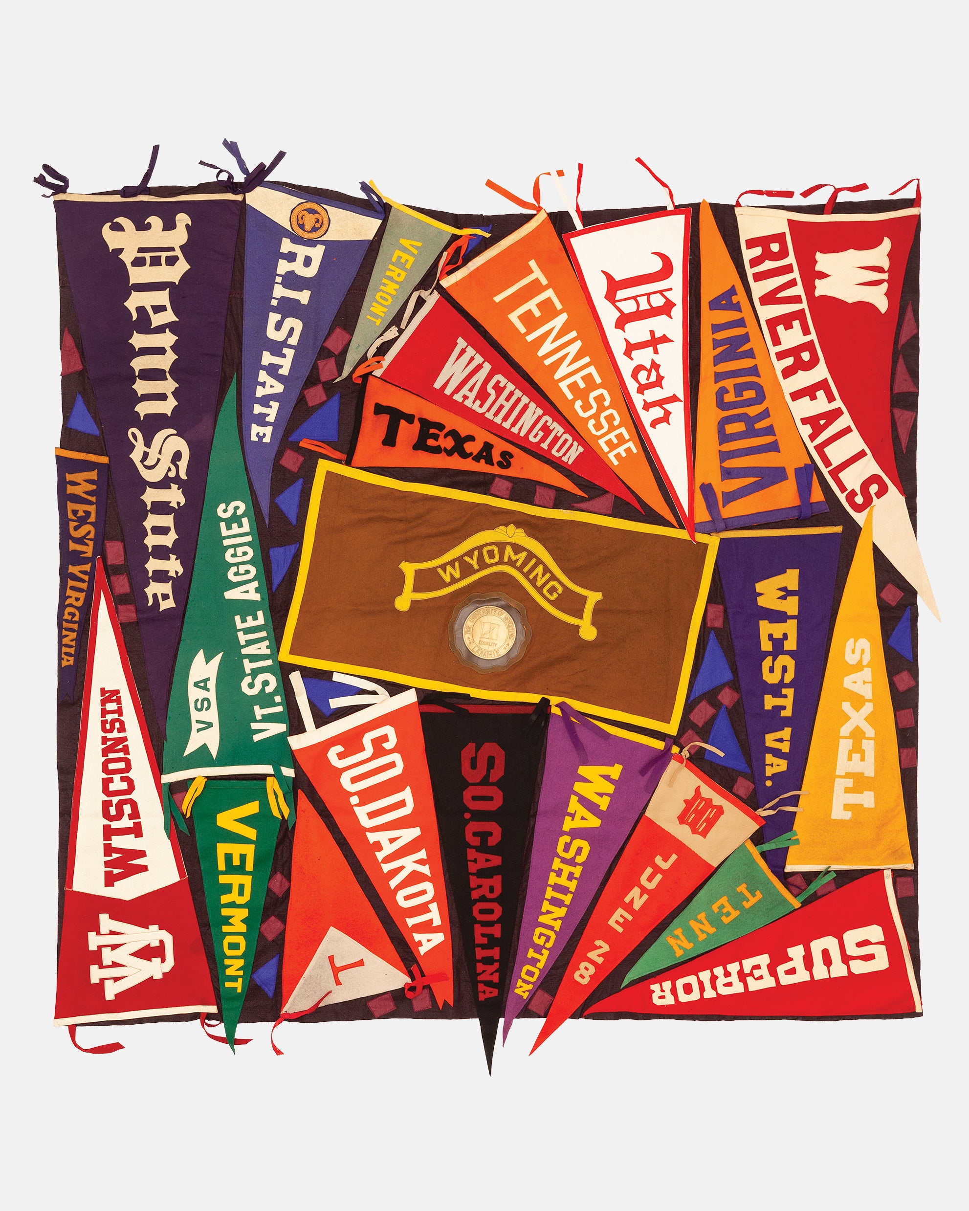 Vintage Pennant Quilt - Colleges #54