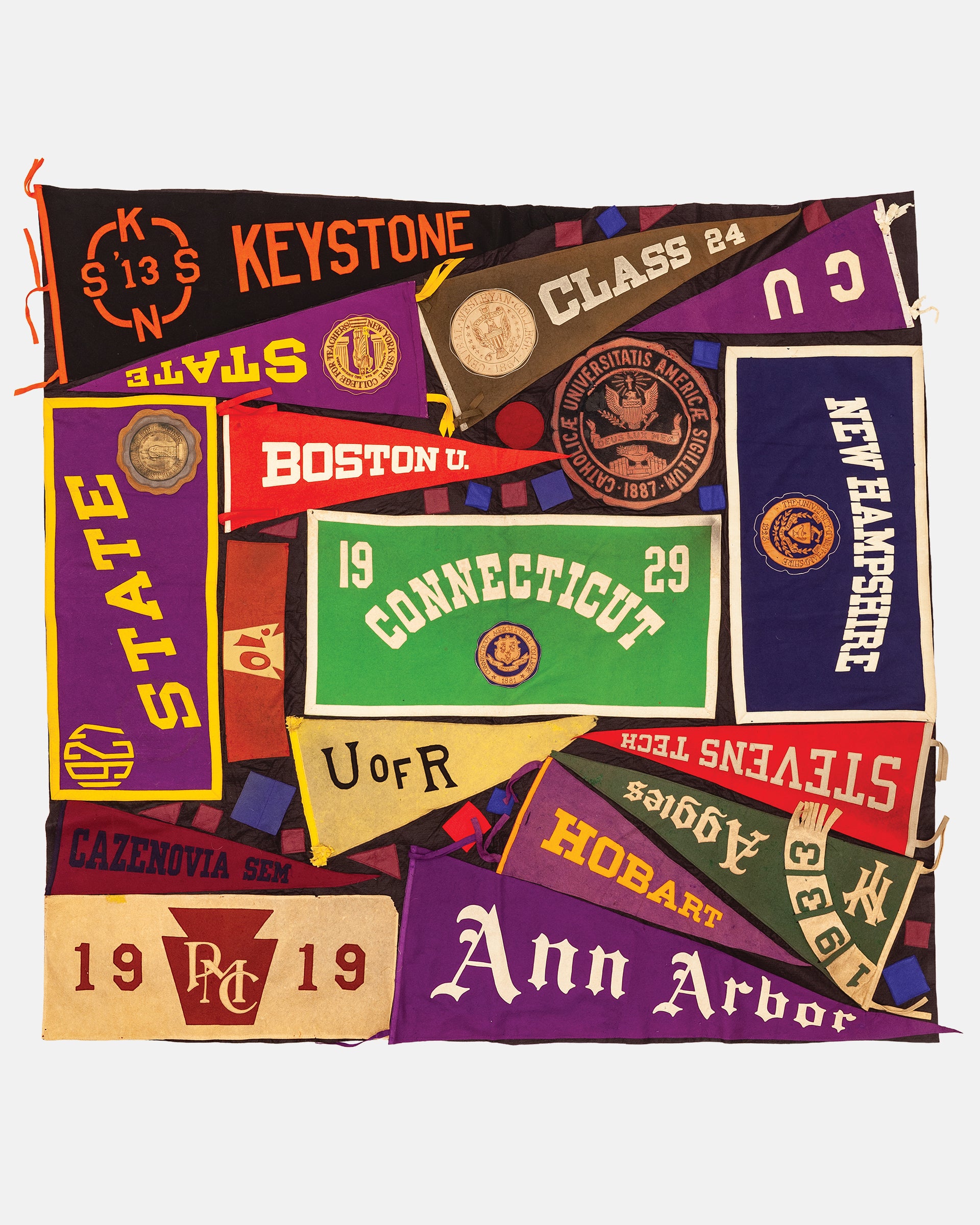 Vintage Pennant Quilt - Colleges #58