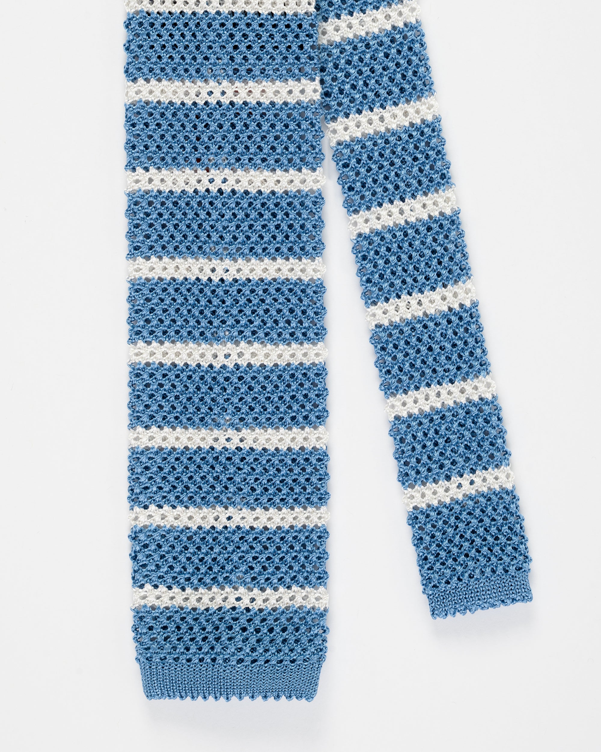 Made-in-Italy Light Blue & White Bar Stripe Silk Knit Tie