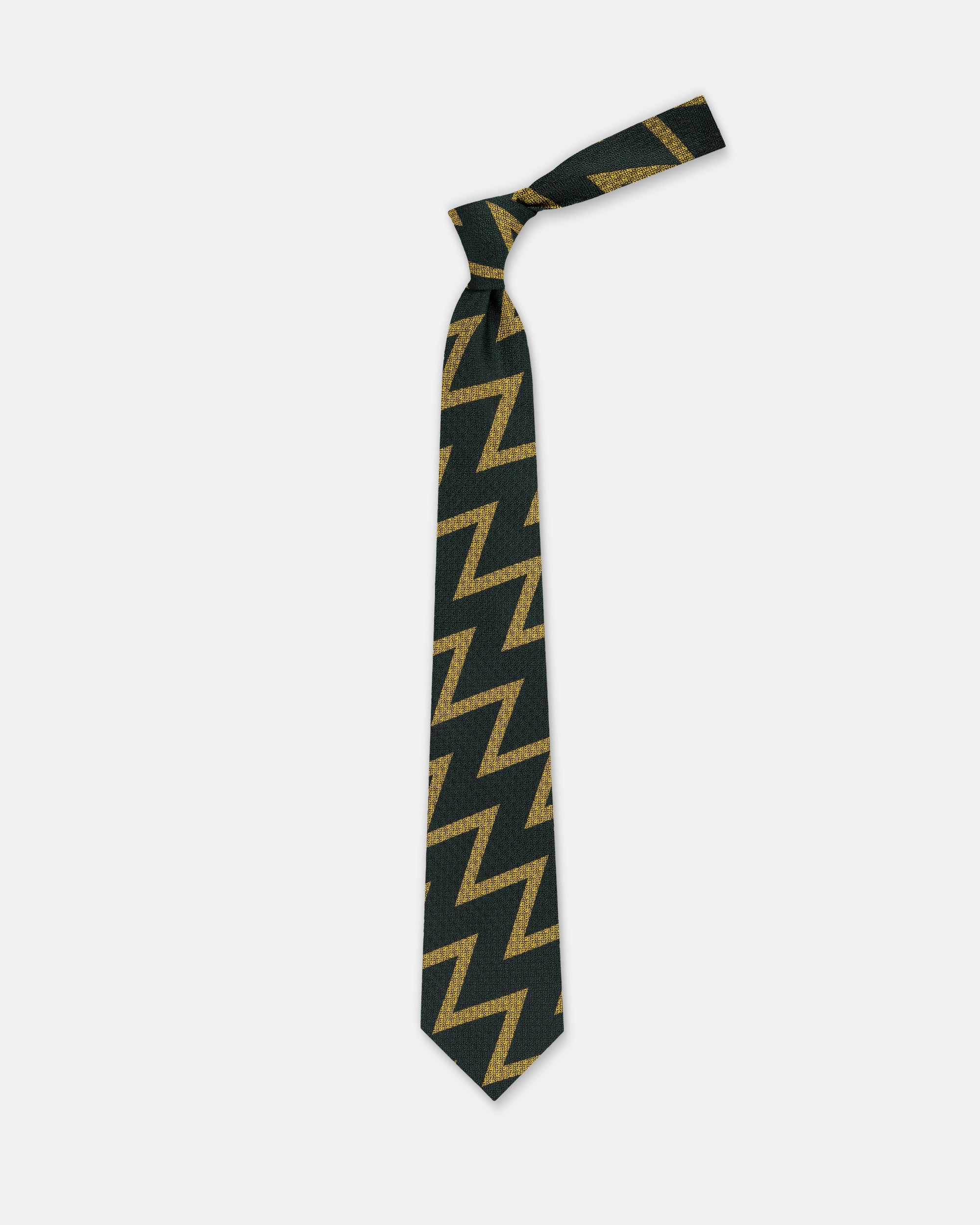 Made-in-USA Zig Zag Non-Crease Silk Tie