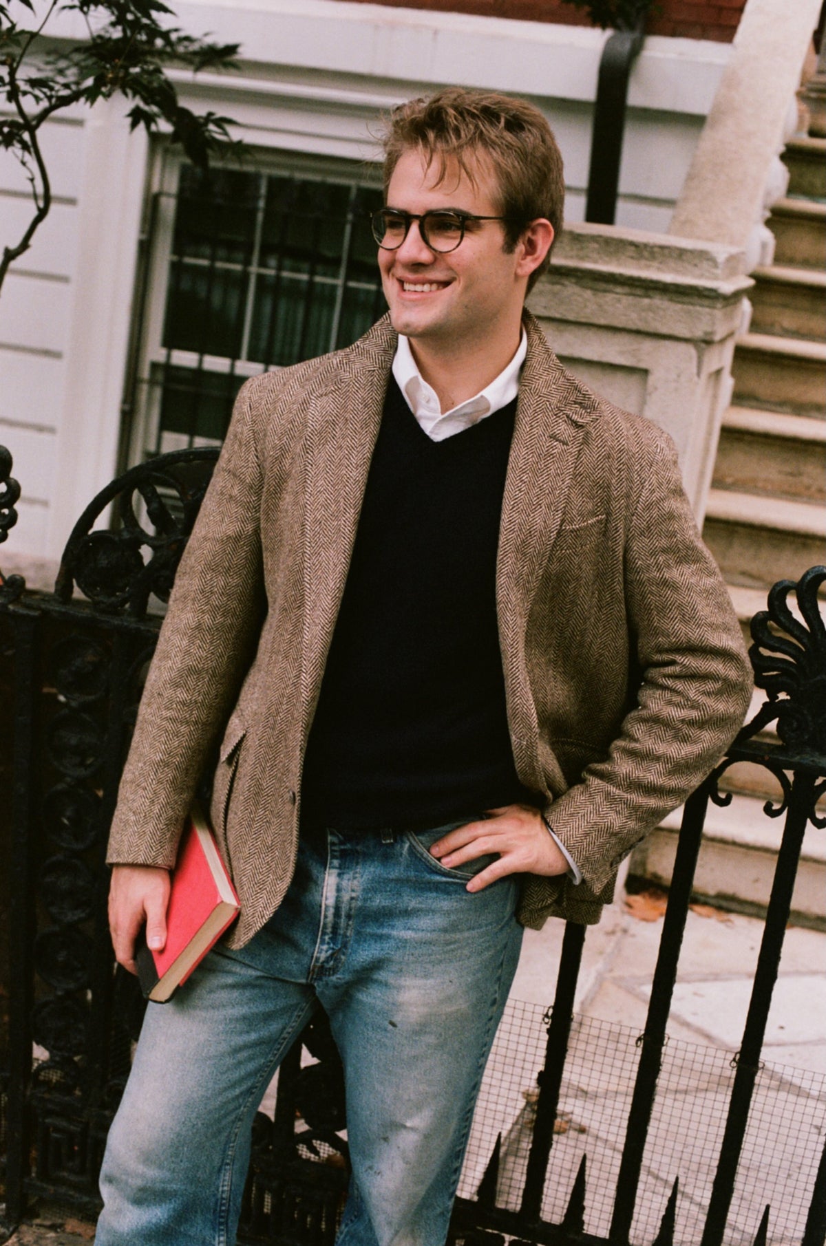 Vito's Navy V-Neck Cotton Sweater