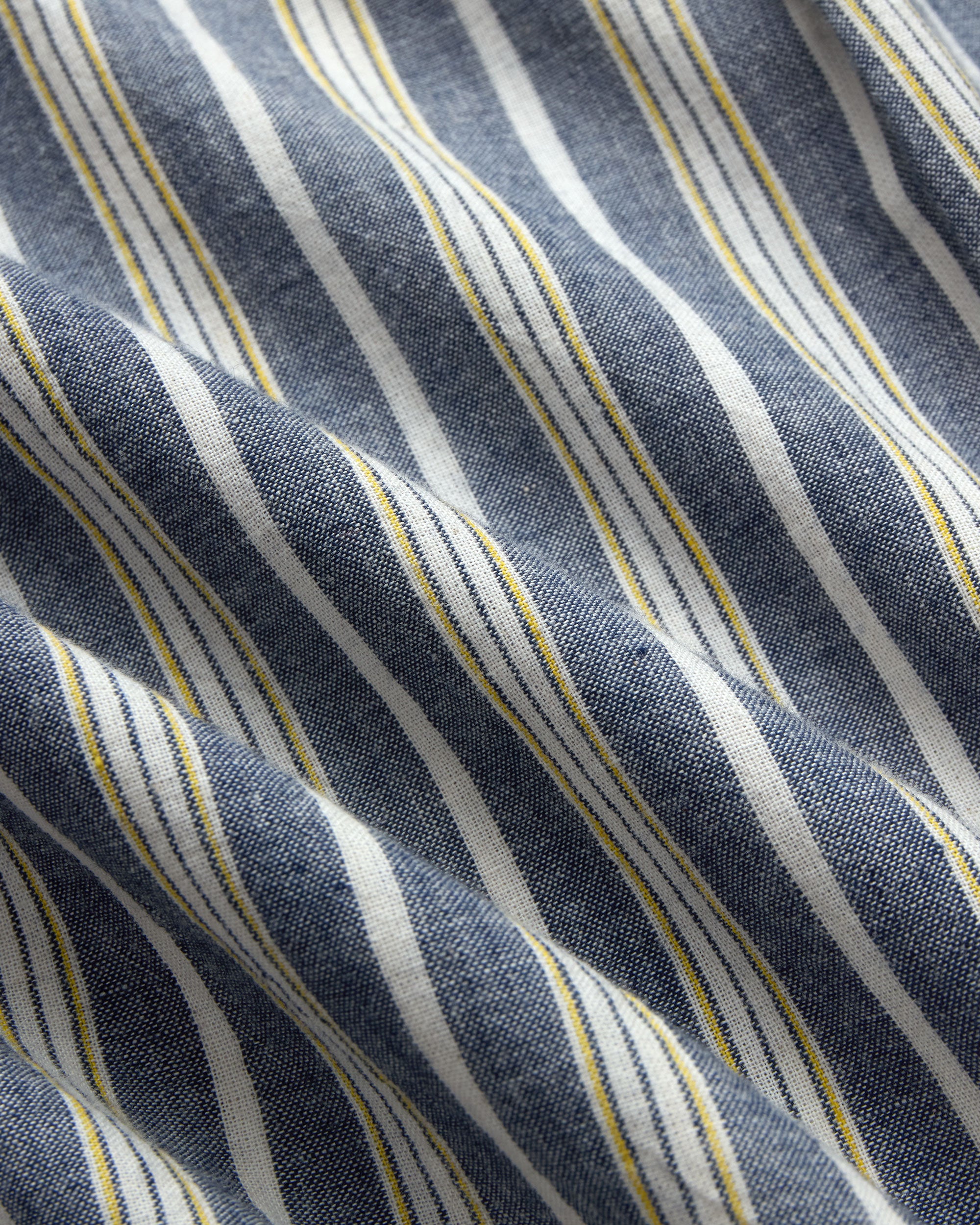 TRIM FIT TAN/NAVY ENZYME WASHED STRIPE SHIRT