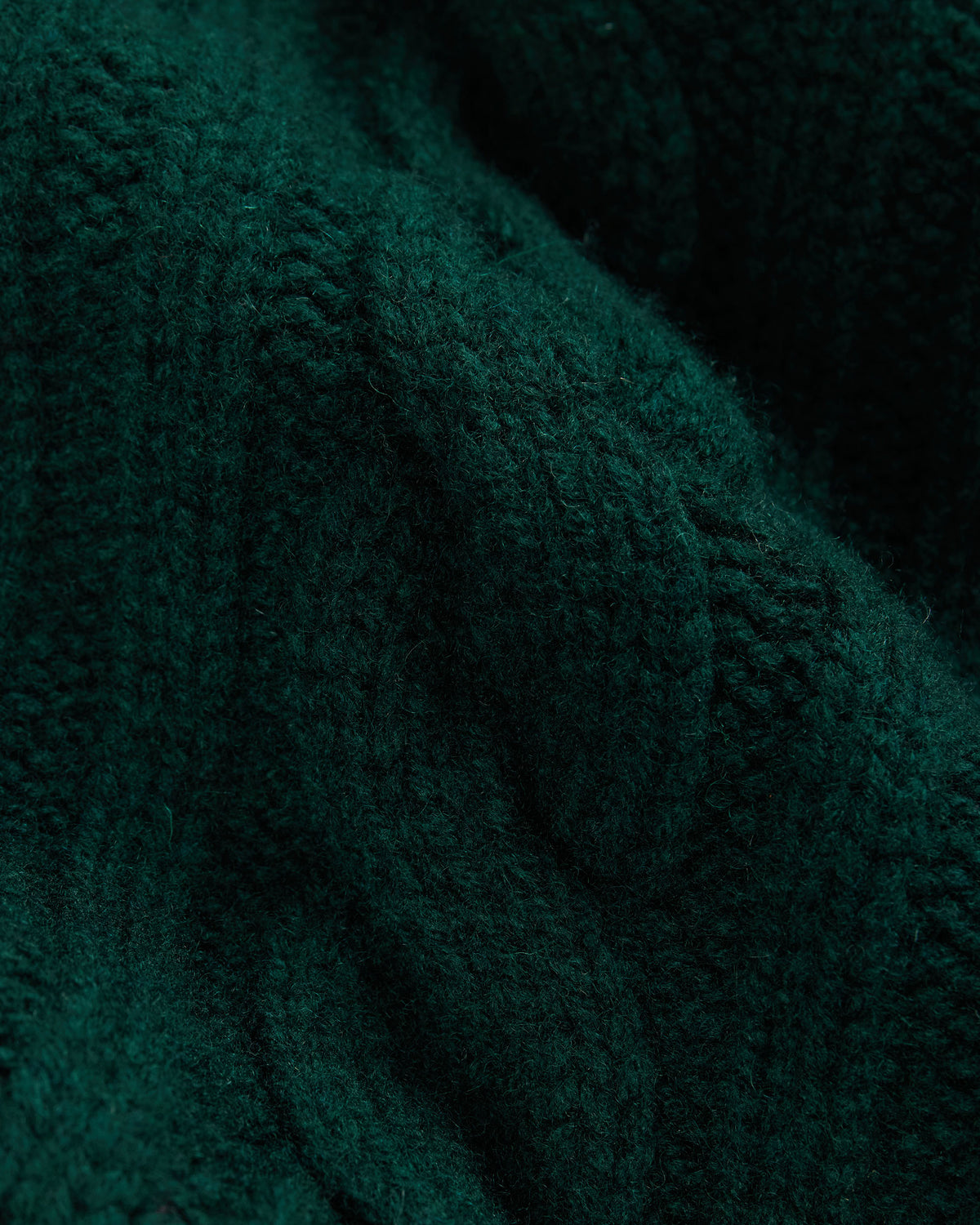 Made-in-Scotland Green Shawl Collar Cable Knit Cardigan