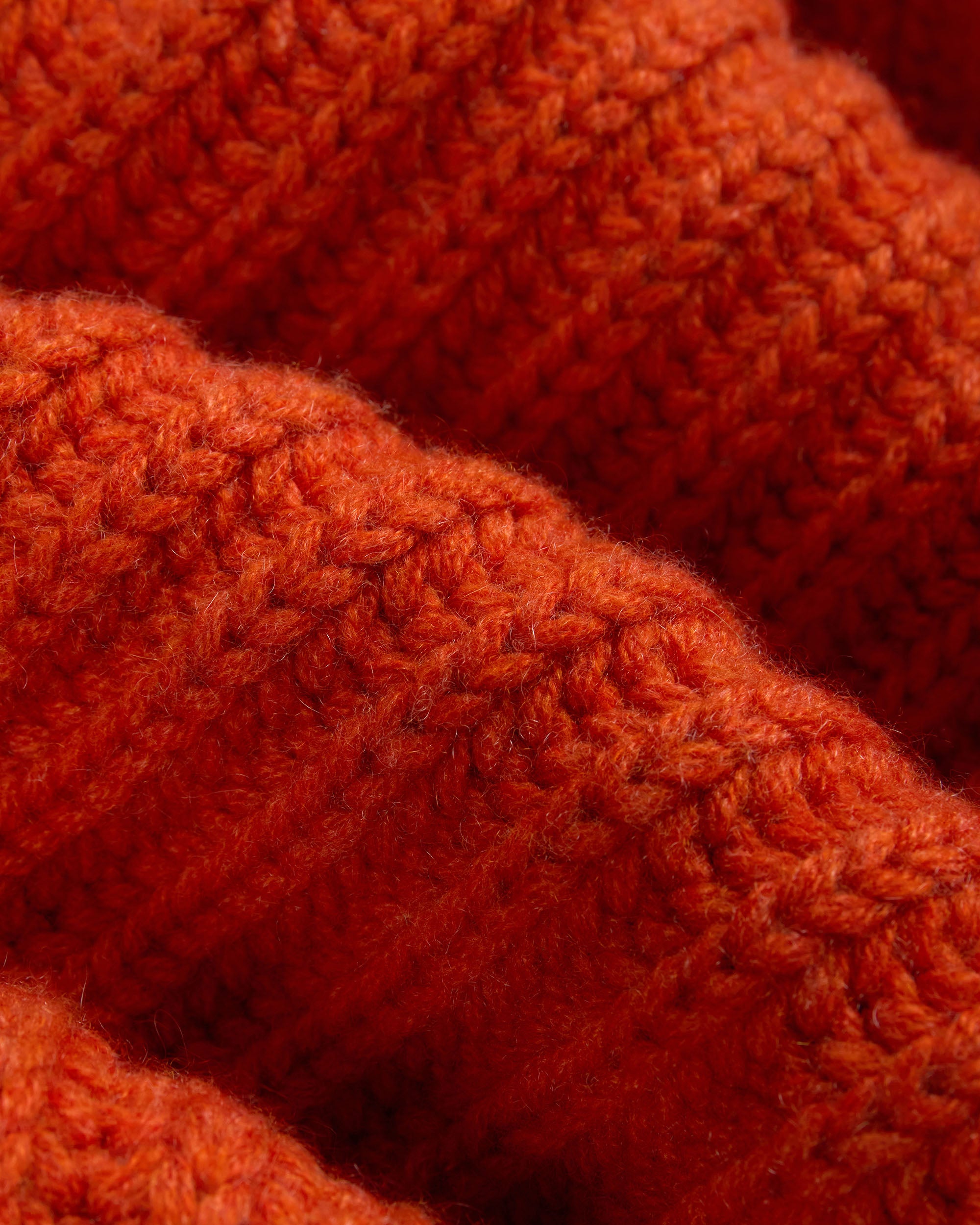 Made-in-Scotland Red Cashmere Fisherman Rib Crewneck Sweater