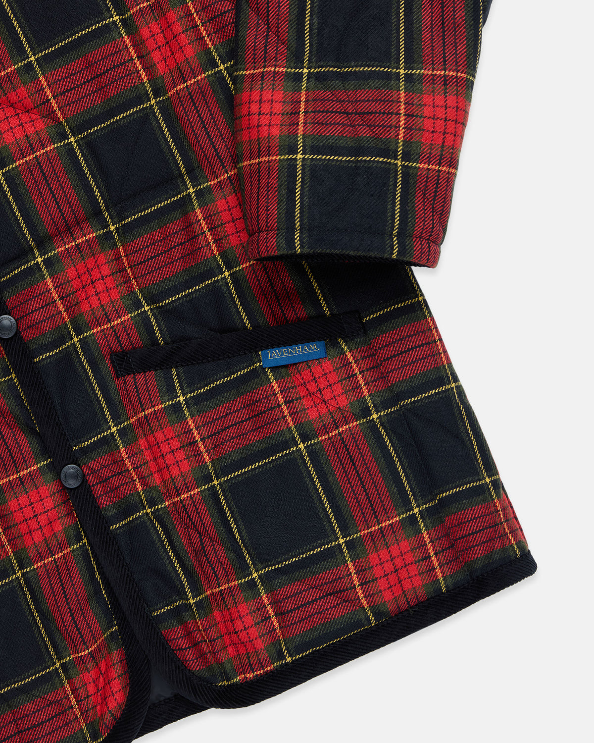 Made-in-England Women’s Lavenham Black Stewart Tartan Raydon Quilted Jacket