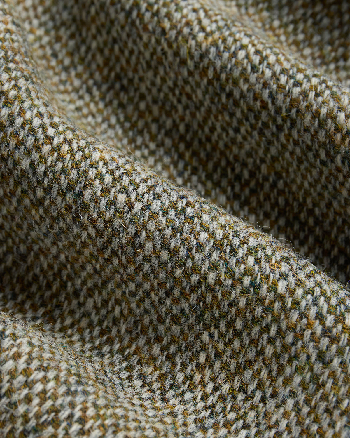Made-in-England Light Olive Barleycorn Harris Tweed Chore Jacket