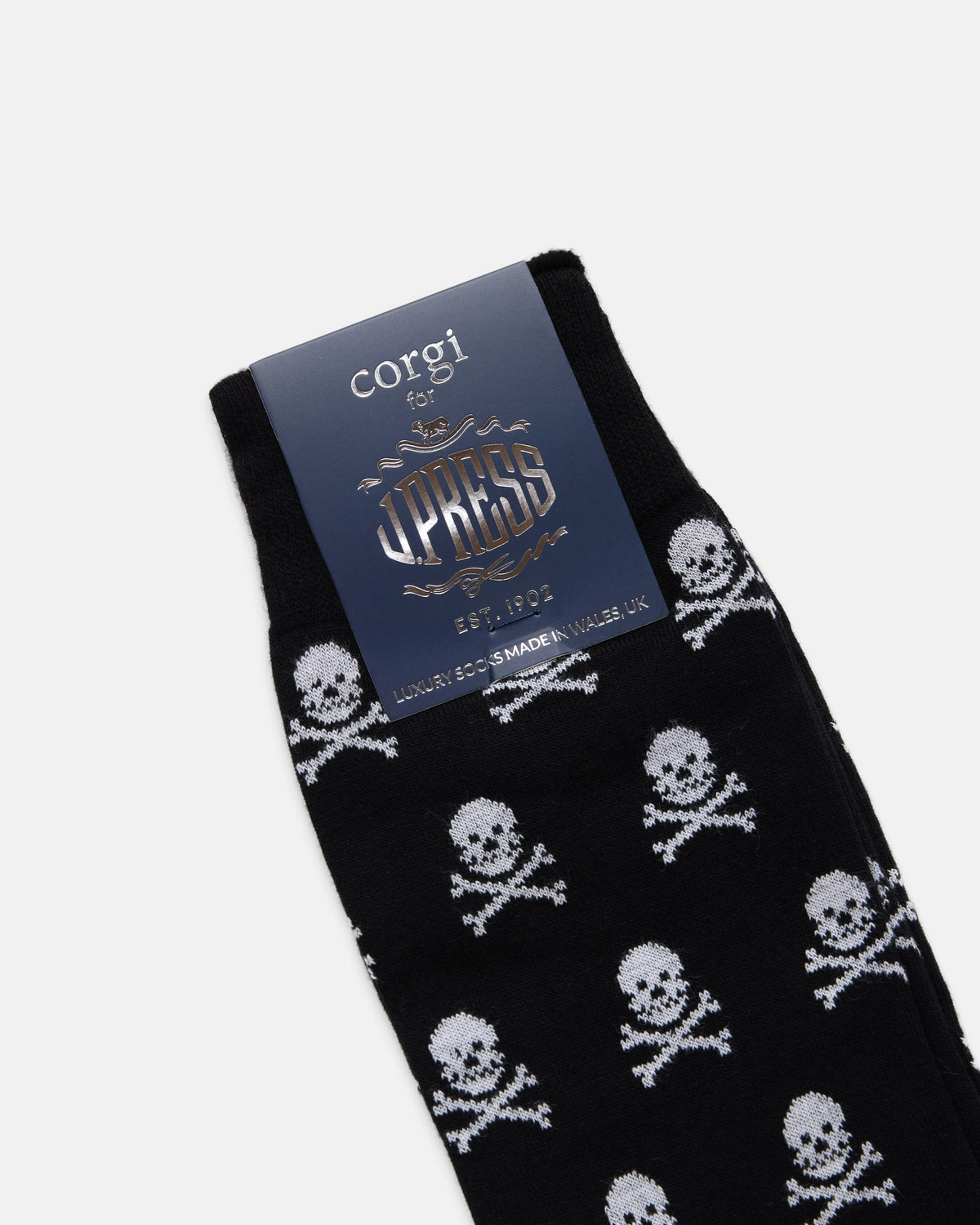 Made-in-UK Black Skull & Bones Motif Cotton Socks