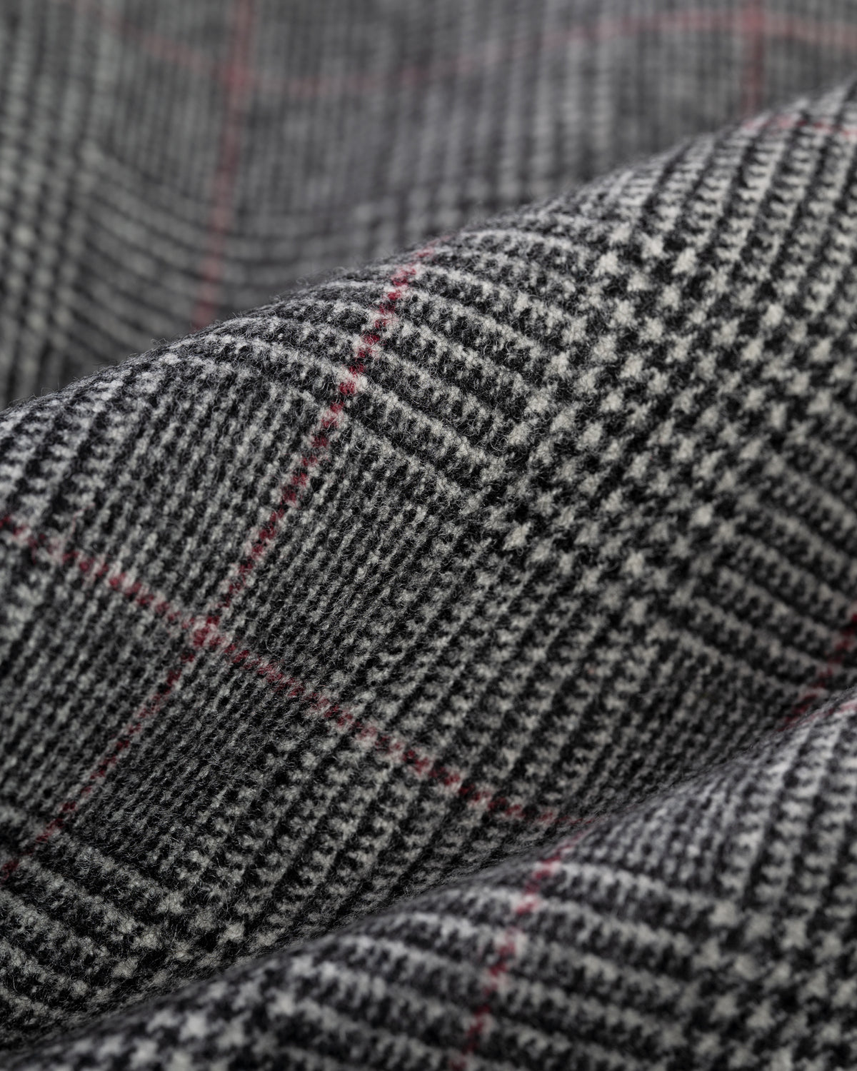 Made-in-USA Black & White Prince of Wales Plaid with Red Window Fox Flannel Ivy Model Suit
