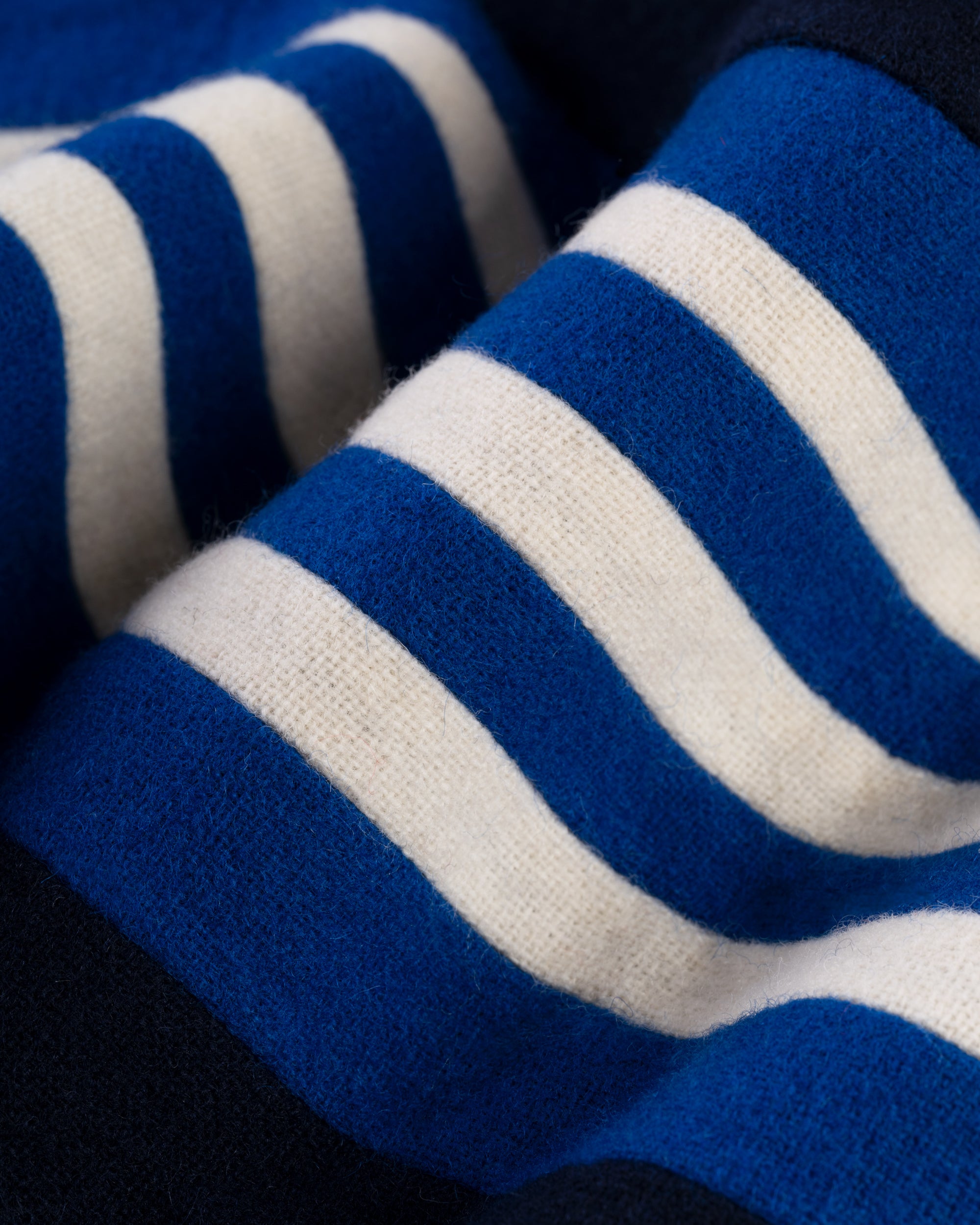 J.PRESS スクールマフラー 英国製 Jプレス BEAMS PLUS USA J. Press Schoolboy Muffler | Men's Dress Clothes & Clothing