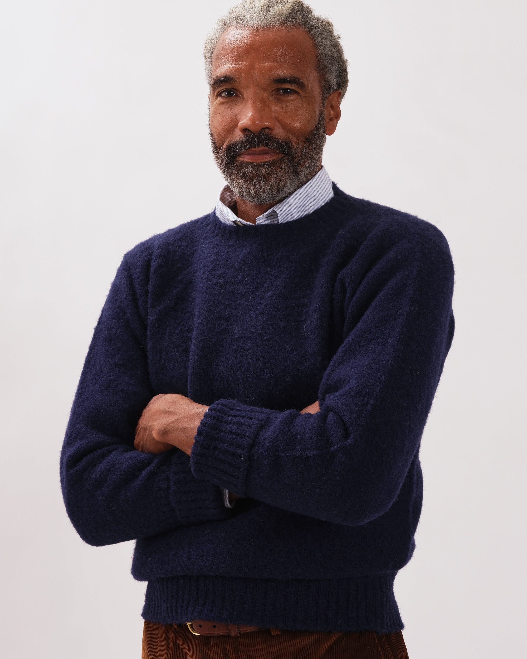 Made-in-Scotland Navy Shaggy Dog Sweater - Classic Fit