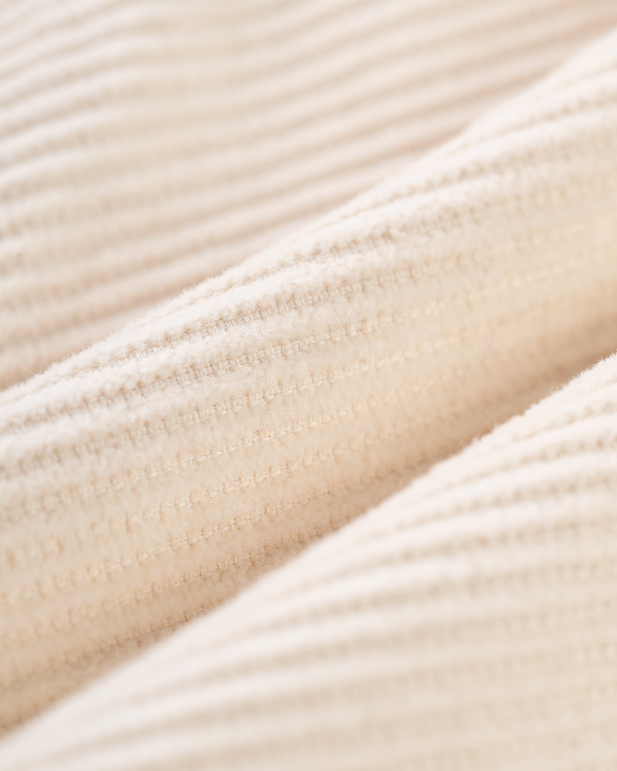 White Wide-Wale Cotton Corduroy Shorts - Trim Fit