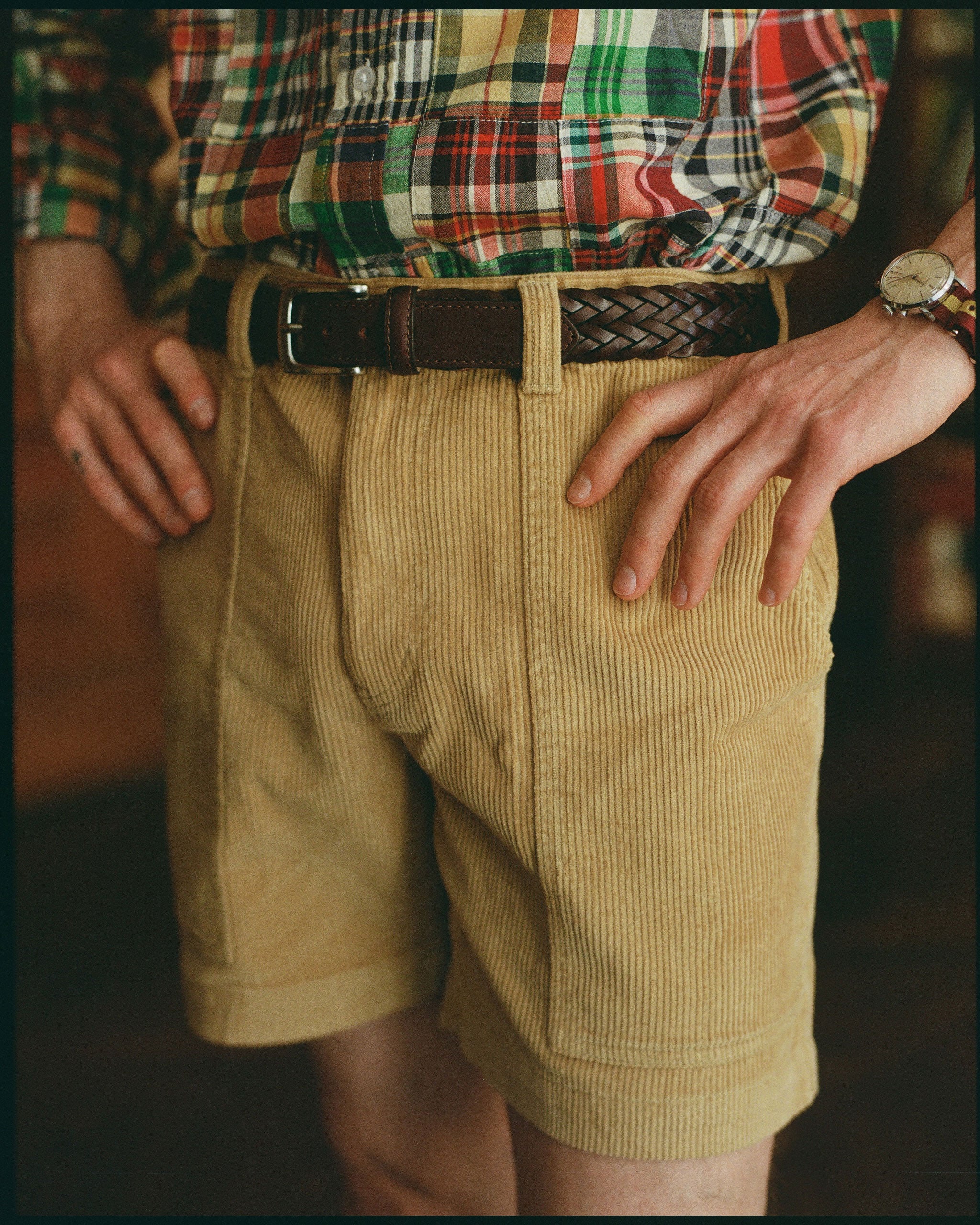 yuan wide wale corduroy baggies shorts① Light Khaki Wide-Wale Cotton Corduroy Shorts - Trim Fit